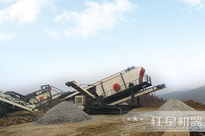 車載流動石子、粉碎機生產(chǎn)現(xiàn)場